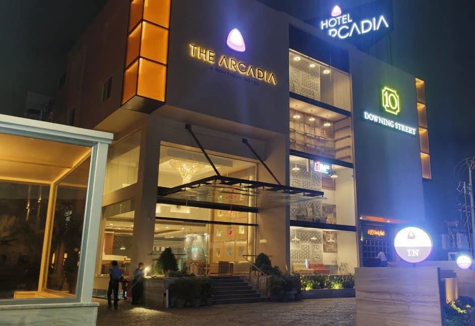 Hotels Near Coimbatore Airport with Modern Comfort and Easy Access